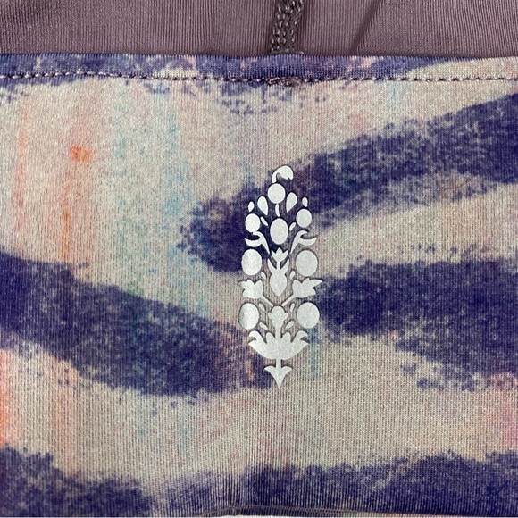 Nwt | Free People FP Movement Beat the Heat Reversible Bra in Tiger Combo Size S - Picture 8 of 9